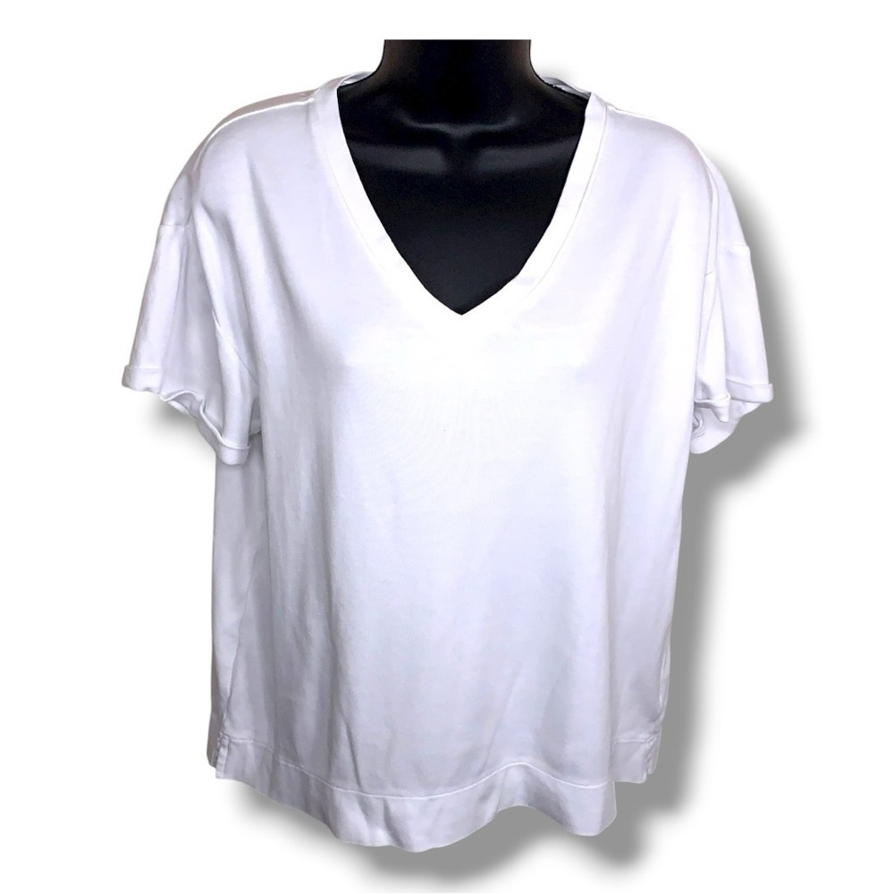 Small Westbound White Cotton
Modal Vneck Tee Womens
Short Sleeve Neutral Classic